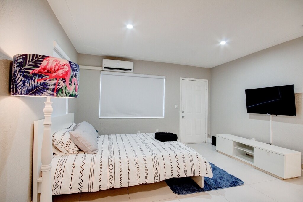 University Of Miami Hospital, Miami Vacation Rentals: house rentals & more | Vrbo University Of Miami Hospital, Miami Vacation Rentals: house rentals & more | Vrbo