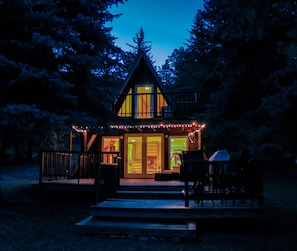 Rocky Mountain River Retreat at night