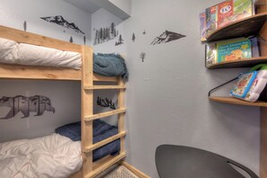 Bunk Room in the Queen Bedroom