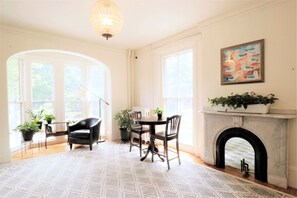 Common area sitting room with coffee station