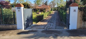 Enceinte de l’hébergement