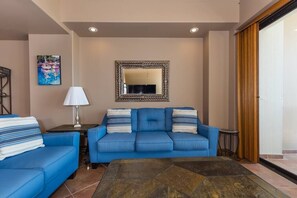 Living Area (1)