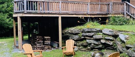 Firepit, deck and BBQ