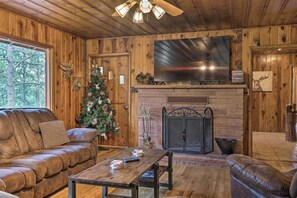 Living Room | Wood-Burning Fireplace