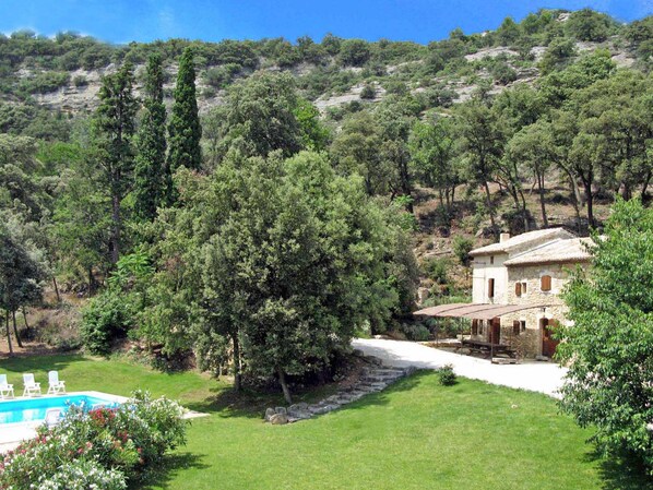 Extérieur maison de vacances [été]