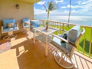 Comfortable seating to enjoy the view from the private lanai!