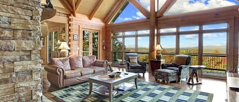 LIVING RM - SCENIC MOUNTAINS VIEW