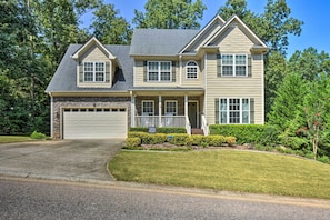 Home Exterior | Driveway Parking (4 Vehicles)