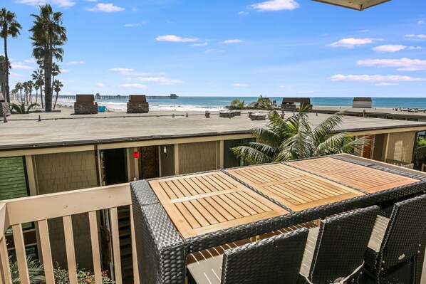 Balcony with ocean view