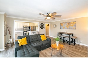 Spacious living room