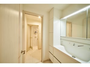 Pouder room on the first floor