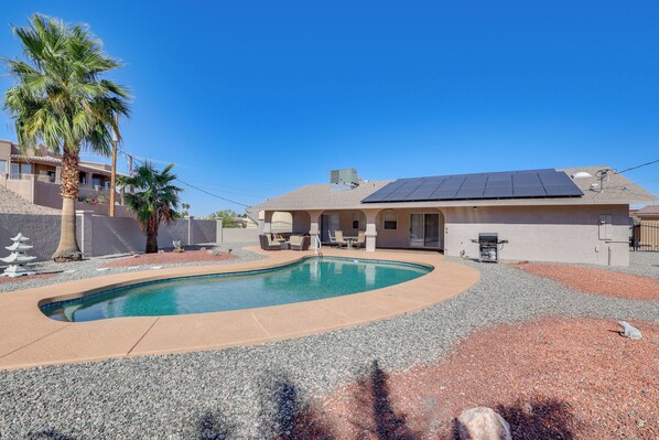 Lake Havasu City Vacation Rental | 3BR | 2BA | 1,650 Sq Ft | Step-Free Access