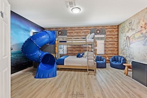 Pirate Adventure Themed Room!