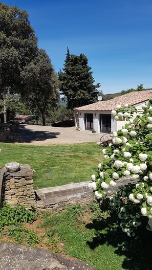 Jardines del alojamiento