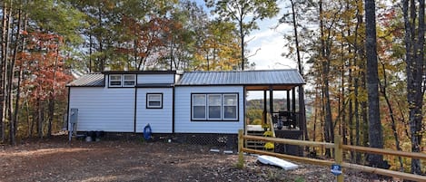 Sweet Creek Retreat Mountain View