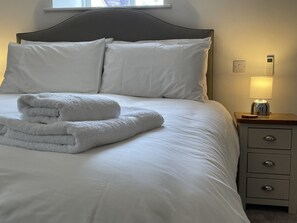 End the day in our comfortable beds with lovely linen and towels provided.