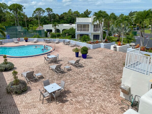 Pool area