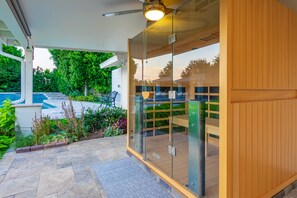 Dry sauna in the backyard off the patio lounge area & pool