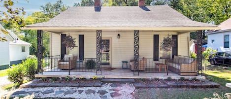 Spacious Front Porch