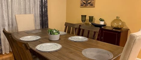 6-seat Wood Dining Table