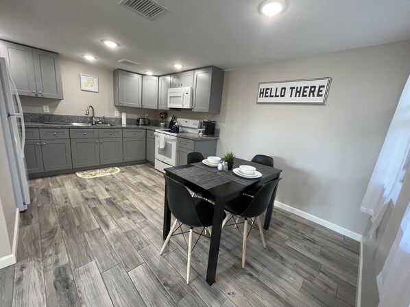 Private kitchen
