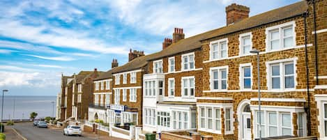 Blue Skies Apartment: The property is a stone throw away from the beach.