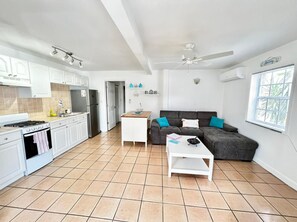 Kitchen/Living Room
