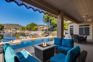 Lounge seating with Fire Table