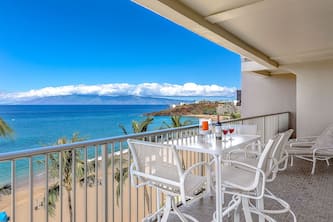 Maui Resort Rentals: The Whaler 701 - Oceanfront 7th Floor 1BR/2A, Sweeping Ocean Views from Lanai to Black Rock and Beyond!
