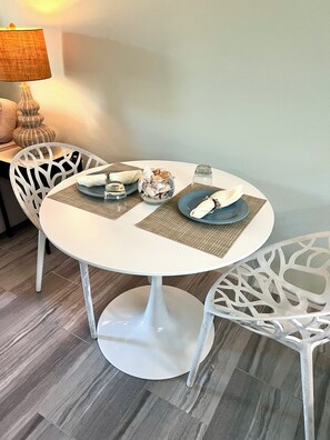 Dinette for two