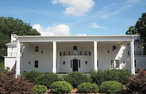 Up close view of the front of the house. 