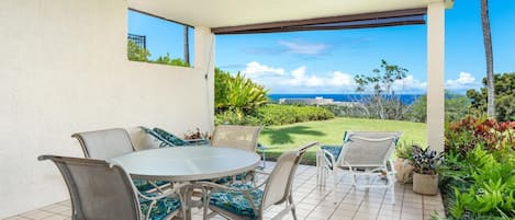 LANAI WITH OCEAN VIEW