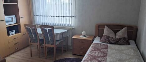 Gästezimmer Karolina, Einzelbett, 18 qm, max. 1 Person-Einzelzimmer