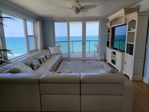 Large L.R. Leather, electric recliners for 8.   Comfy way to enjoy views and TV.
