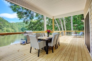 Exterior covered dining