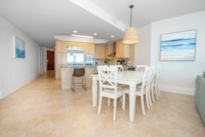 Caribe Resort C1104 Dining Room
