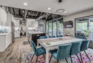 Breakfast Nook