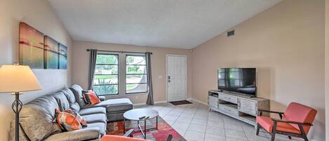 Cape Coral Vacation Rental | 3BR | 2BA | 1,390 Sq Ft | Step-Free Entry