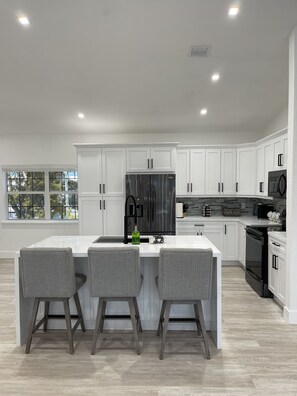 Kitchen Island with 3 Stools