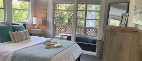 Bedroom overlooking the fountain