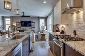 Fully equipped kitchen with everything you need to cook and dine