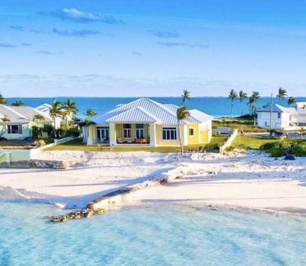 Paradise Found!  Beachfront Villa - Treasure Cay, Great Abaco, Bahamas