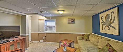 Seaside Heights Vacation Rental | 2BR | 1BA | Ground-Level Apartment
