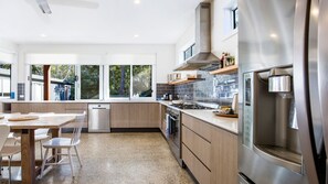 Fantastic chef's kitchen for preparing gourmet meals