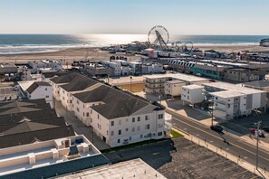 Aerial South Ferris Wheel