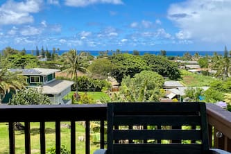 Amazing private one bedroom studio with spectacular views of Sunset Beach