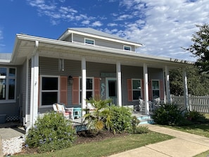 Large front porch with ample seating 