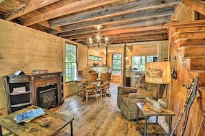 Living Room | Dining Area