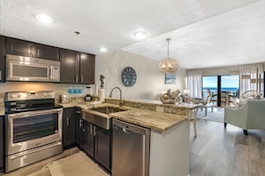 Kitchen/Dining/Living - This spacious unit offers spectacular views of the Gulf of Mexico