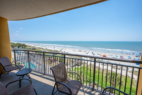 Direct Oceanfront, Extra Large Balcony!